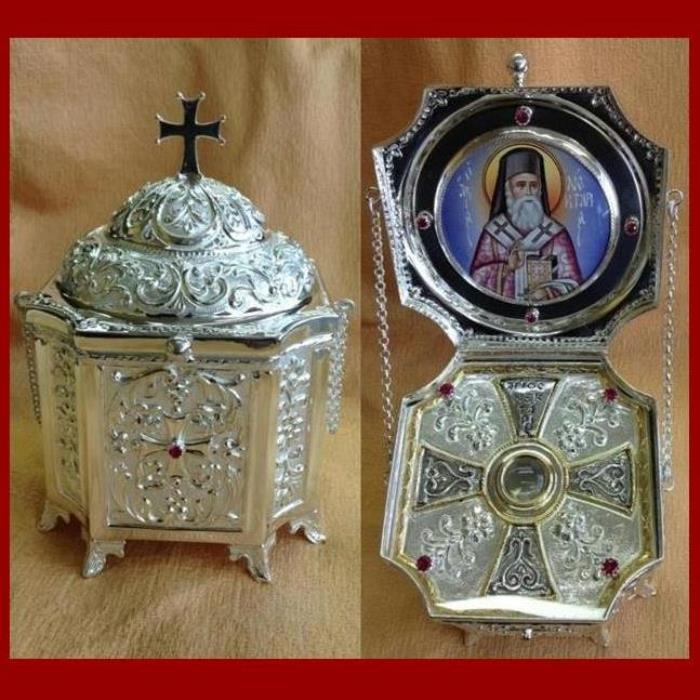 Λειψανοθήκη Ασημένια